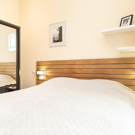 Apartmán Goodrest On Deribasovska 19 Oděsa Exteriér fotografie