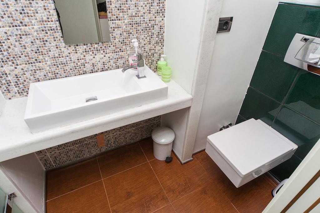 Apartmán Goodrest On Deribasovska 19 Oděsa Exteriér fotografie