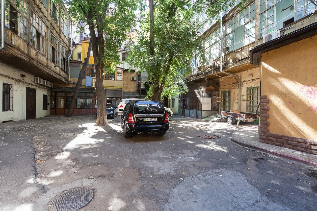 Apartmán Goodrest On Deribasovska 19 Oděsa Exteriér fotografie
